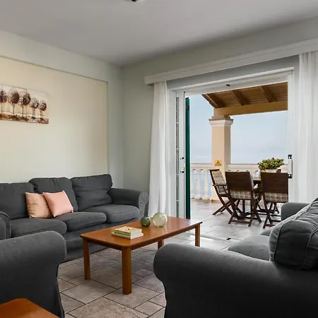 Four-bedroom Alexandros By Konnect, Private Pool & Seaview