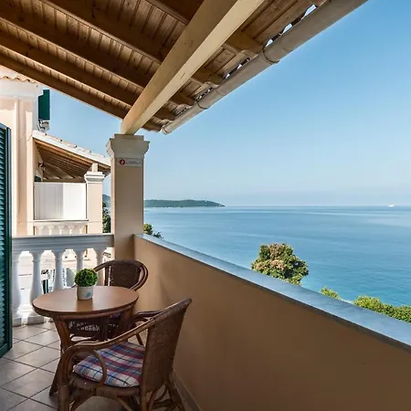 Four-bedroom Alexandros By Konnect, Private Pool & Seaview