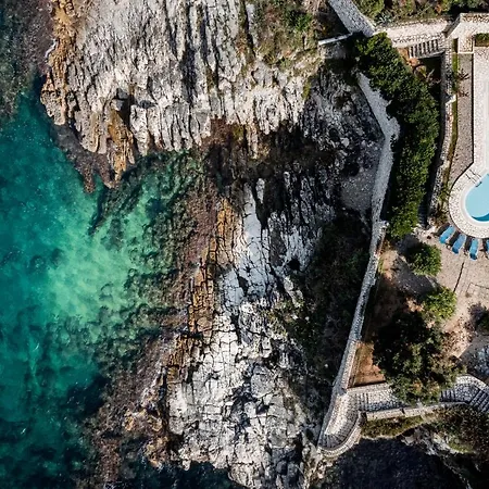 Four-bedroom Alexandros By Konnect, Private Pool & Seaview *