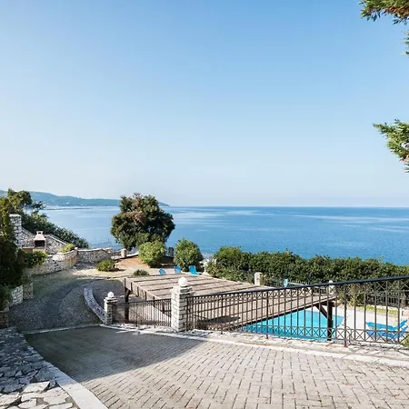Four-bedroom Alexandros By Konnect, Private Pool & Seaview Villa *