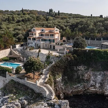Villa Four-bedroom Alexandros By Konnect, Private Pool & Seaview *