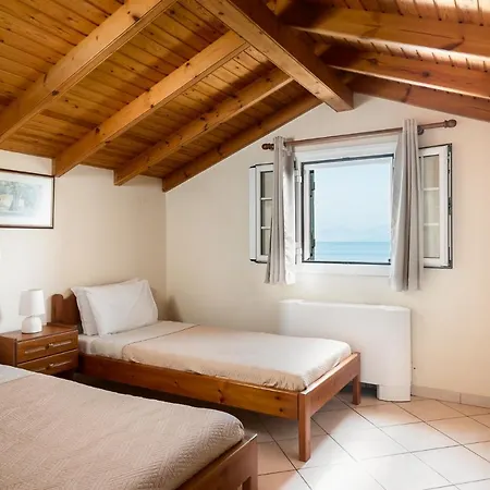 Four-bedroom Alexandros By Konnect, Private Pool & Seaview Kassiopi
